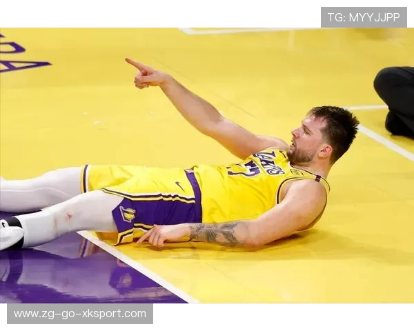 东契奇控制球权，比赛完全照他的方式走