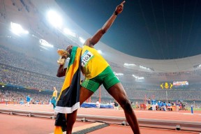 星空电竞平台-全国女子足球冠军杯争夺激烈，女足国际冠军杯